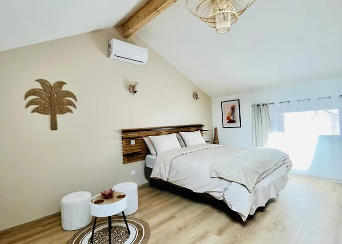 Les D'andrea - Chez Madame Yvon Semesterbostad Surba