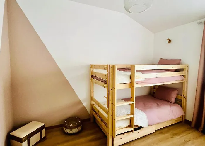 Semesterbostad Les D'andrea - Chez Madame Yvon Surba